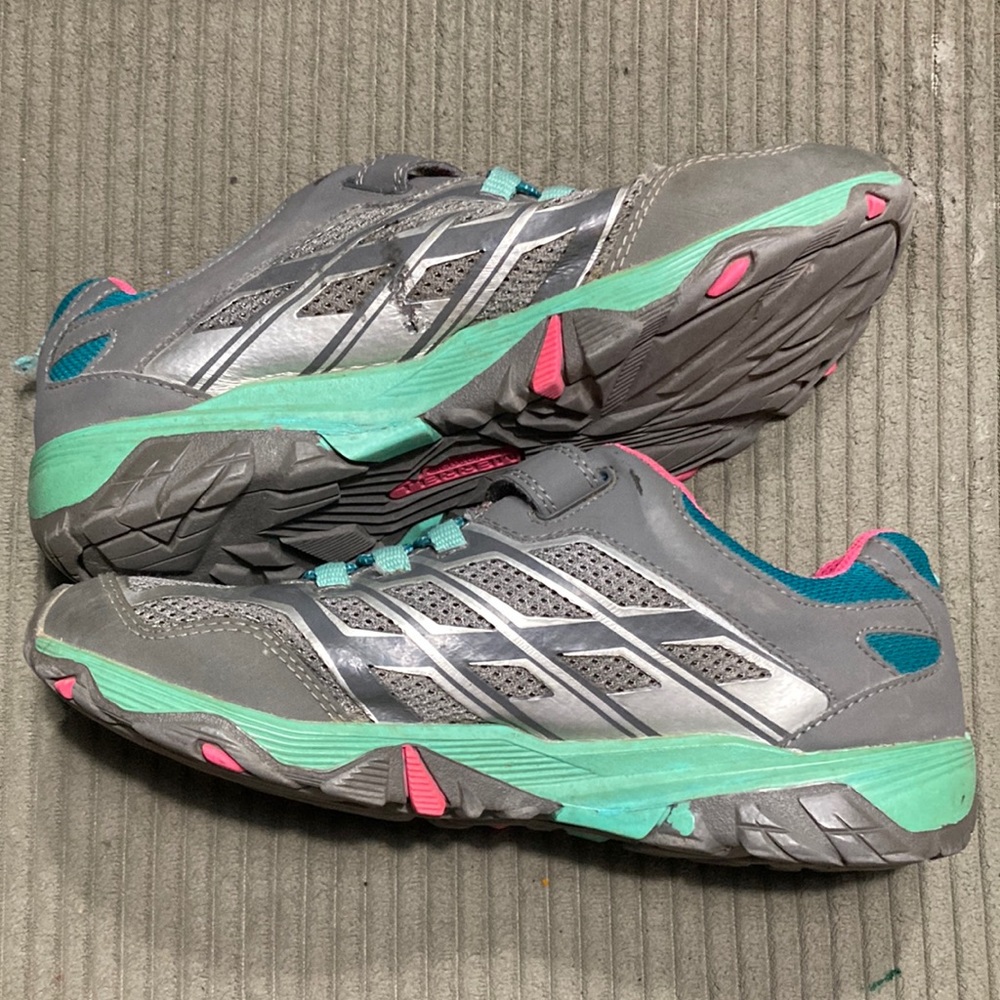 Merrell select grip dry running shoes